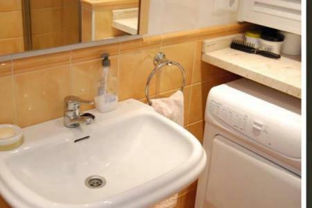Apartamento En 内尔哈 外观 照片